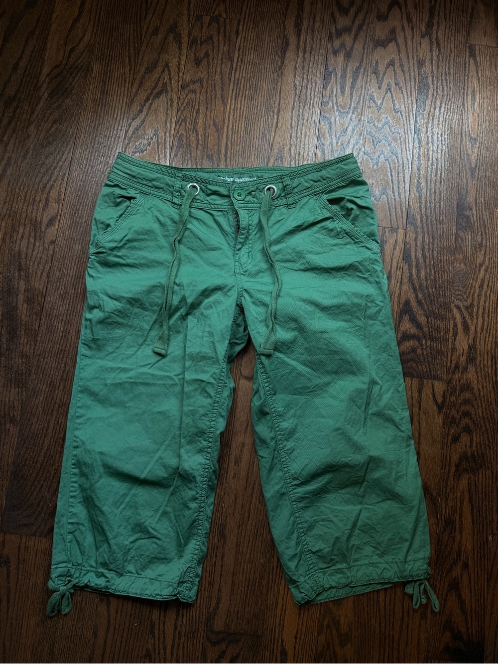 B.U.M Equipment Bright Green Drawstring Waist Capri shorts Y2K